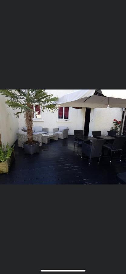 Hotel Restaurant Le Picardie Chauny Εξωτερικό φωτογραφία