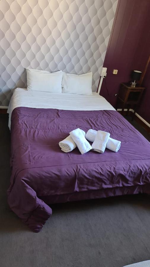 Hotel Restaurant Le Picardie Chauny Εξωτερικό φωτογραφία
